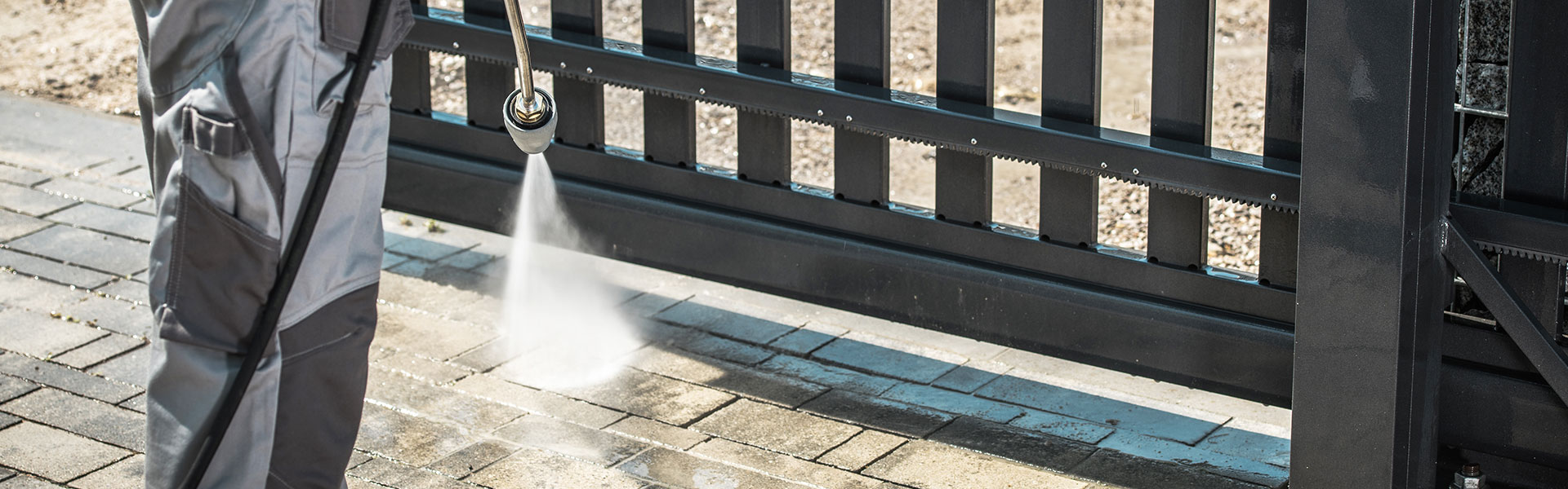 Commercial and Residential Pressure Washing